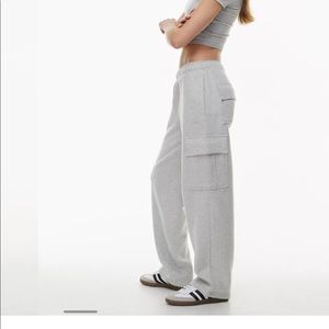 Aritizia cargo sweats